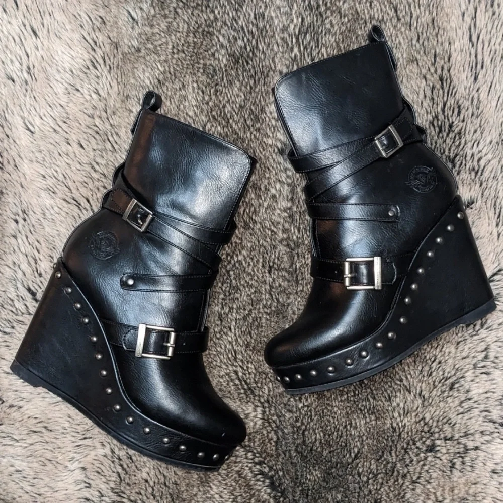 Milwaukee Leather Women's Triple Strap Wedge Boots - Picture 1 of 6